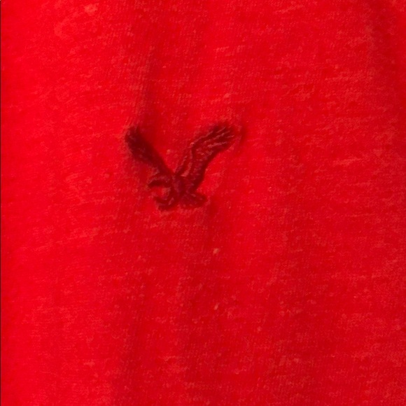 Men’s 2 button American Eagle tee-shirt - Picture 4 of 5